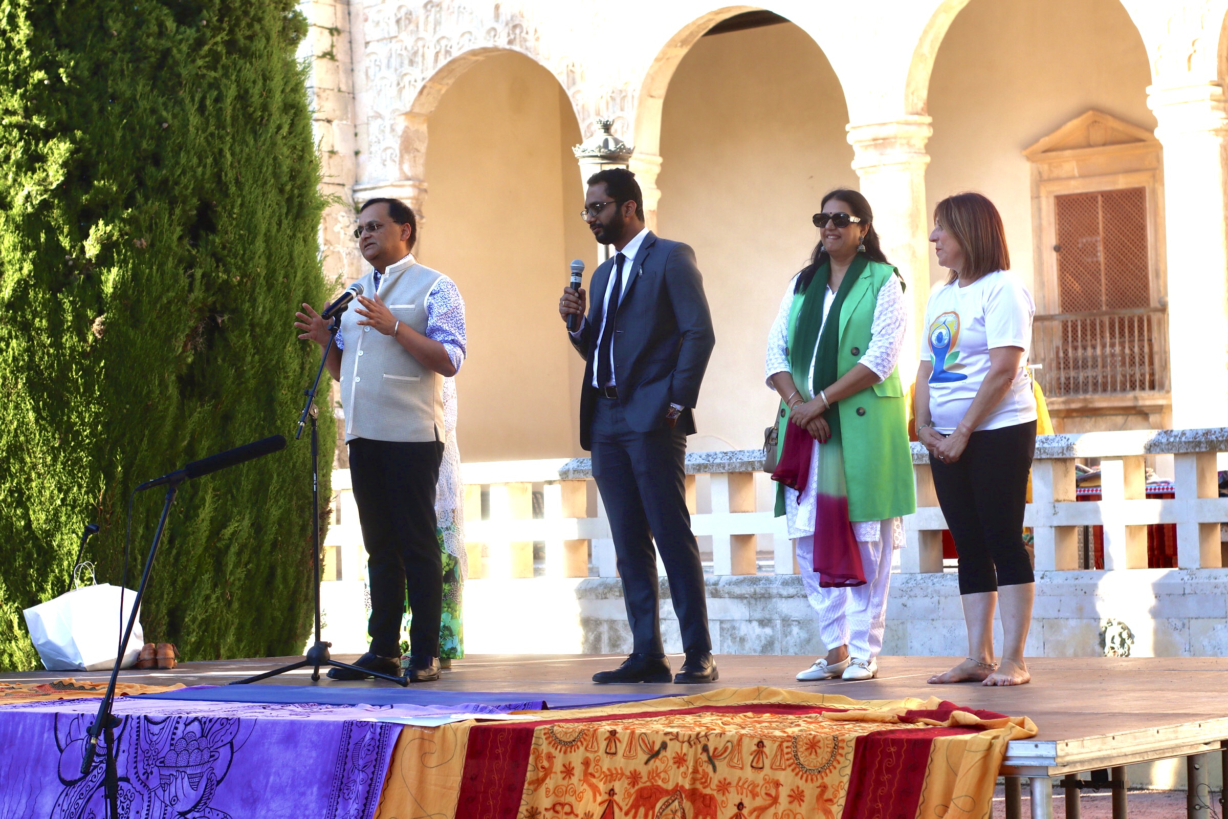 Día Internacional del Yoga 2024